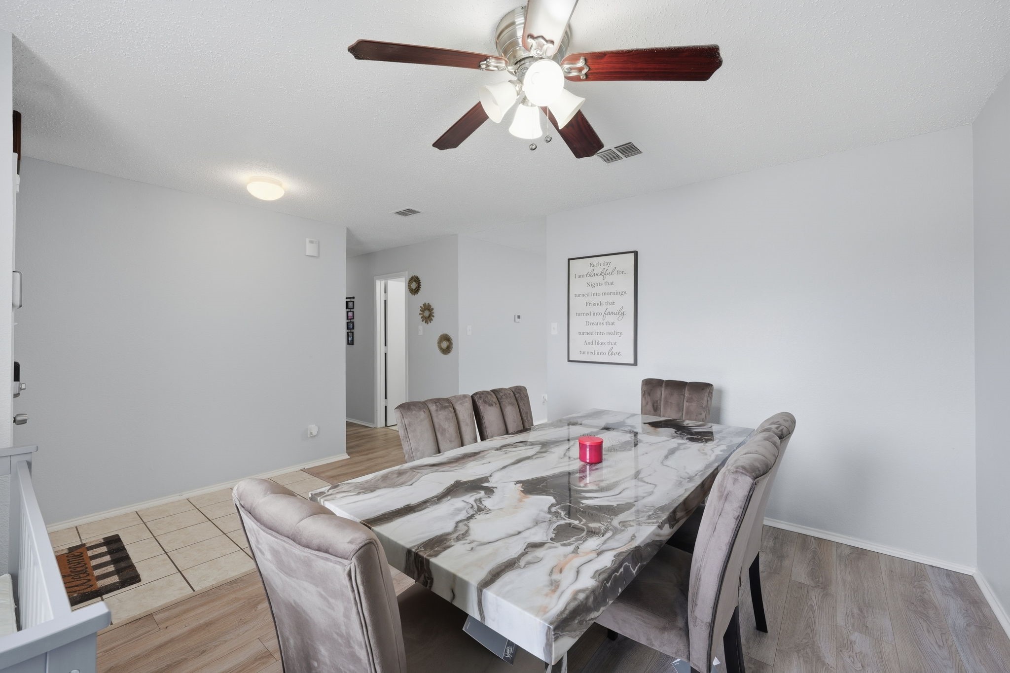 2458 Manchester Lane