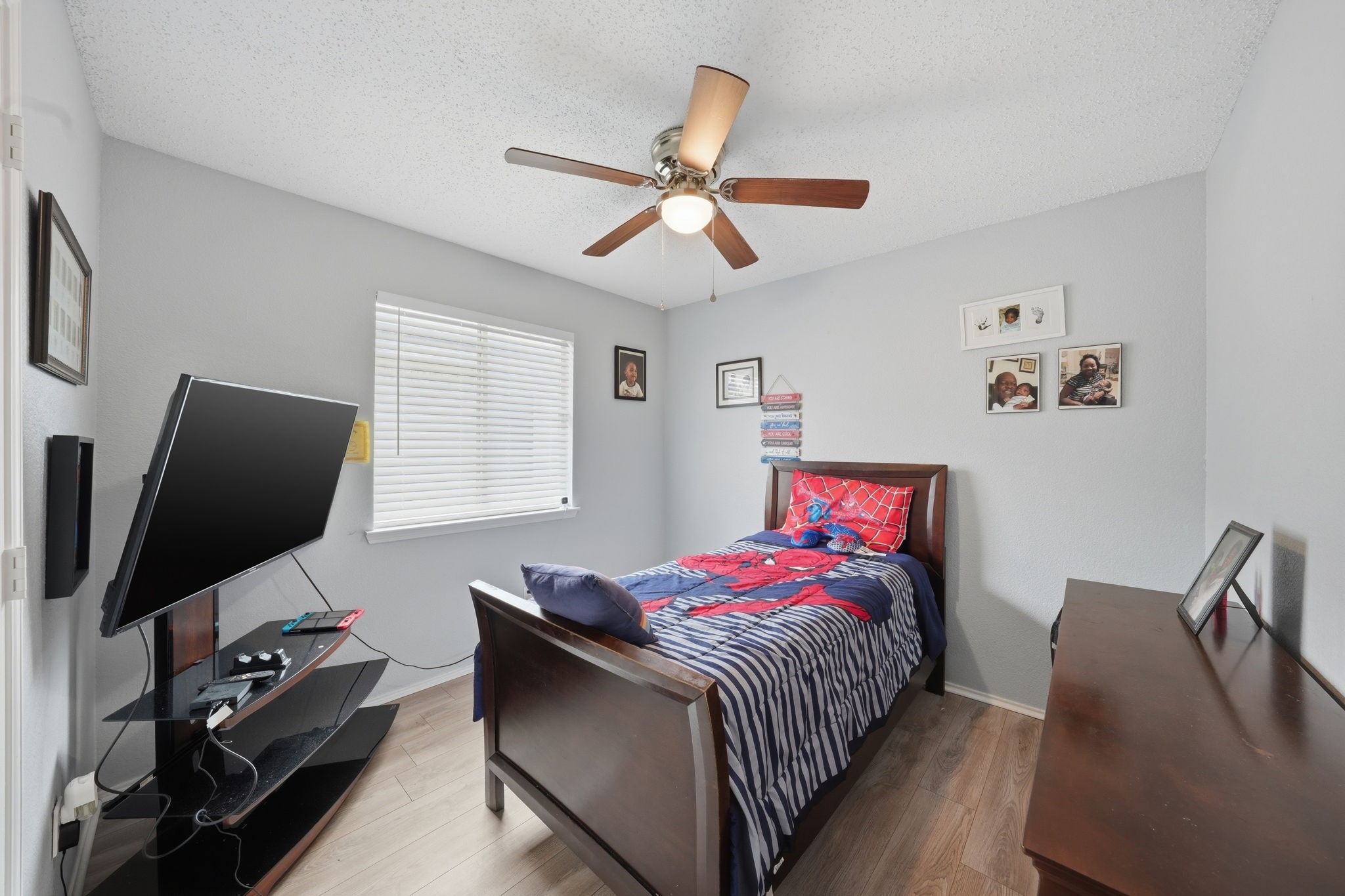 2458 Manchester Lane