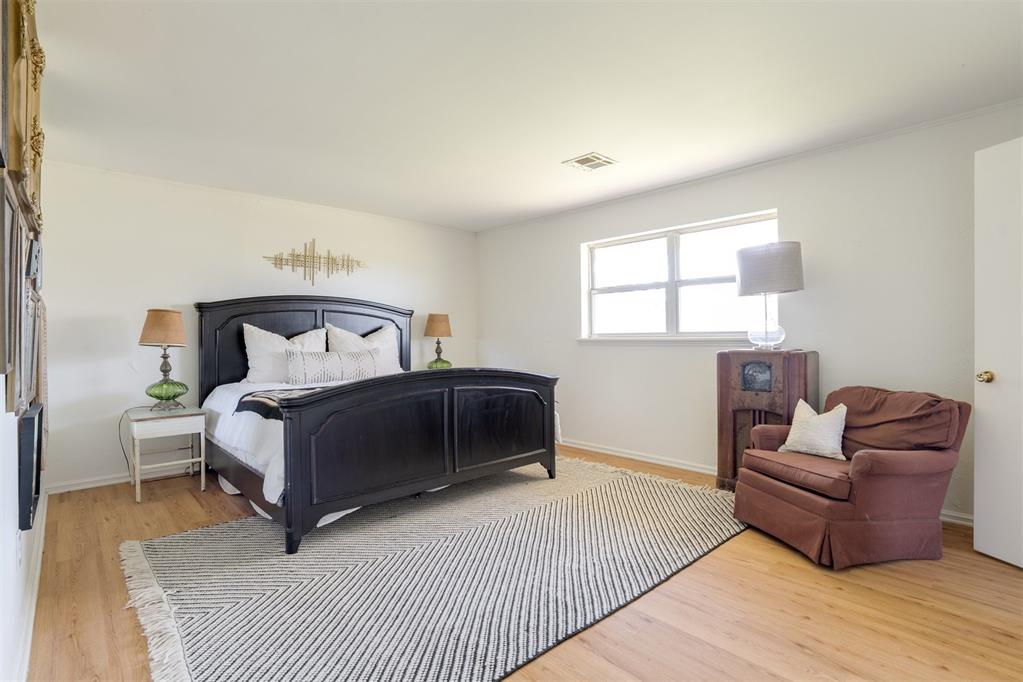 3301 Norcrest Drive