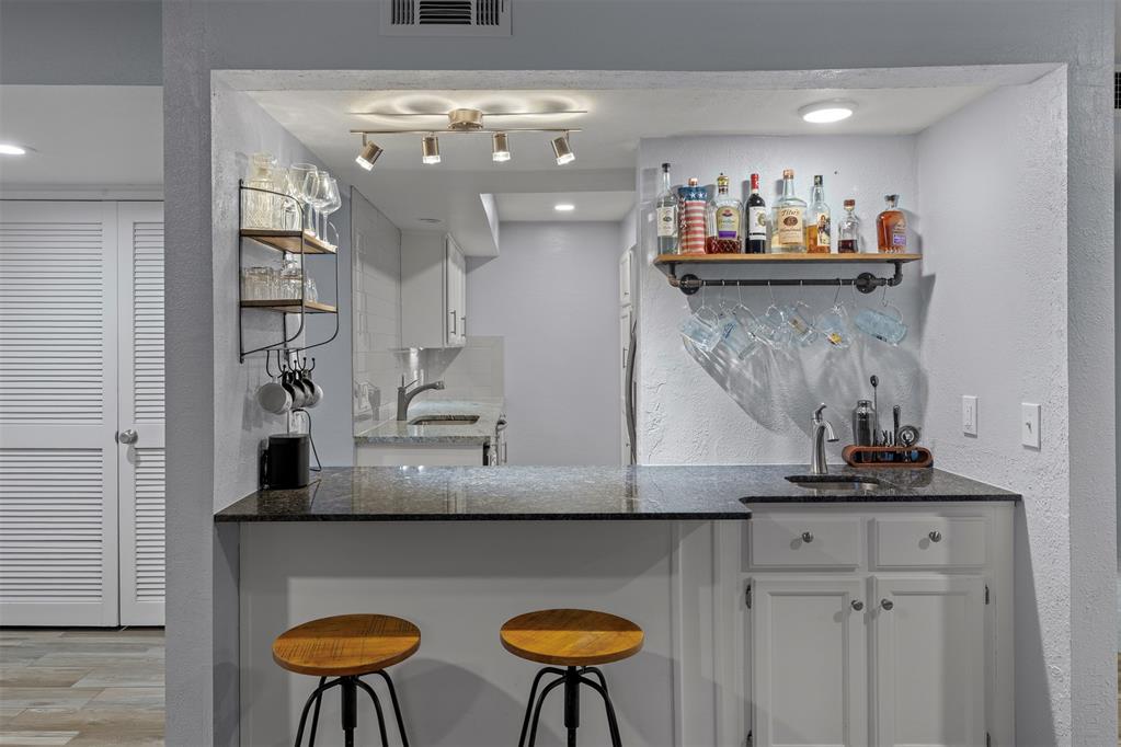 600 NW 4th Street Unit: 119N