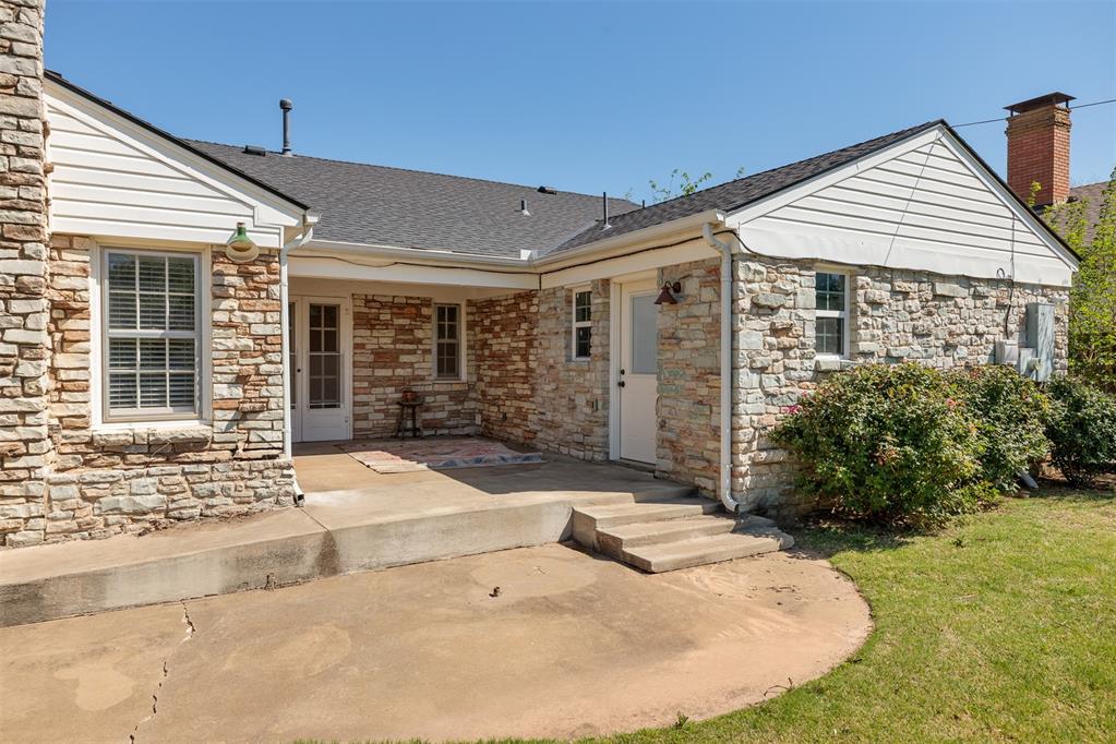 1716 Westminster Place
