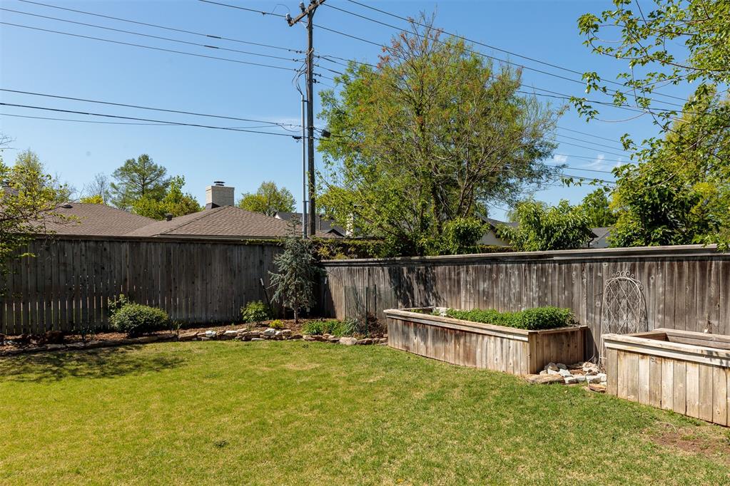 1716 Westminster Place