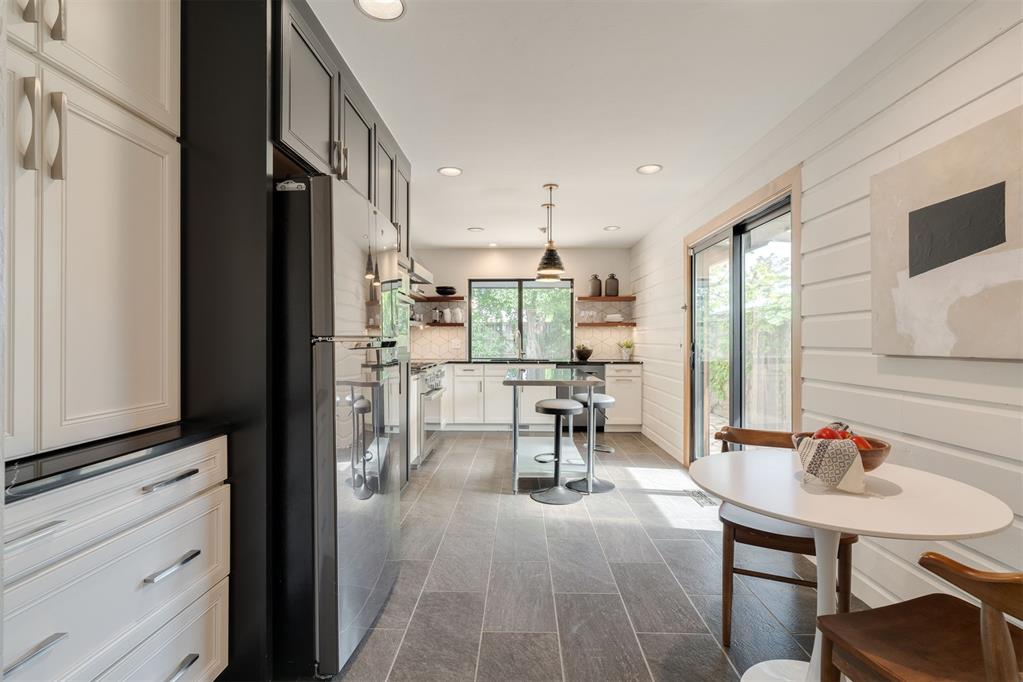 3625 Meadow Lark Lane