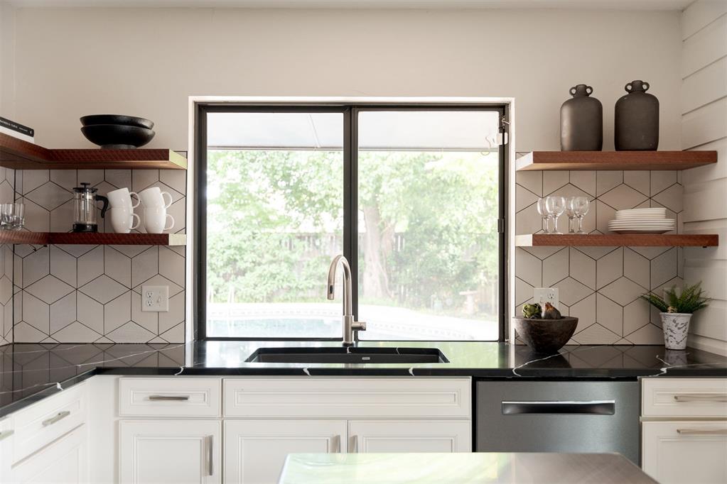 3625 Meadow Lark Lane