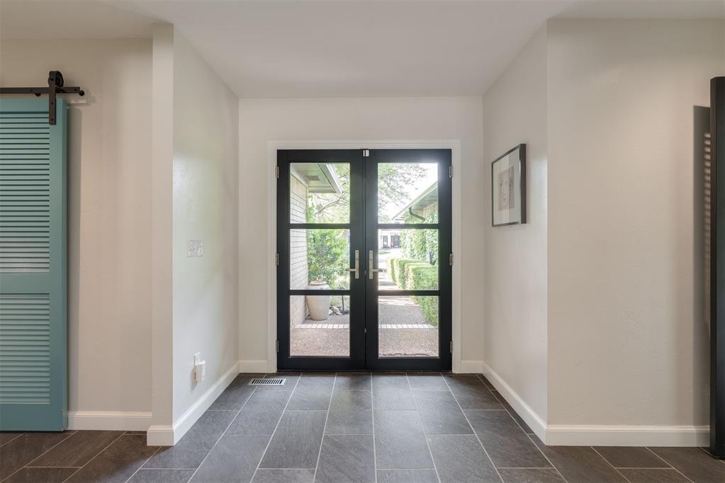 3625 Meadow Lark Lane