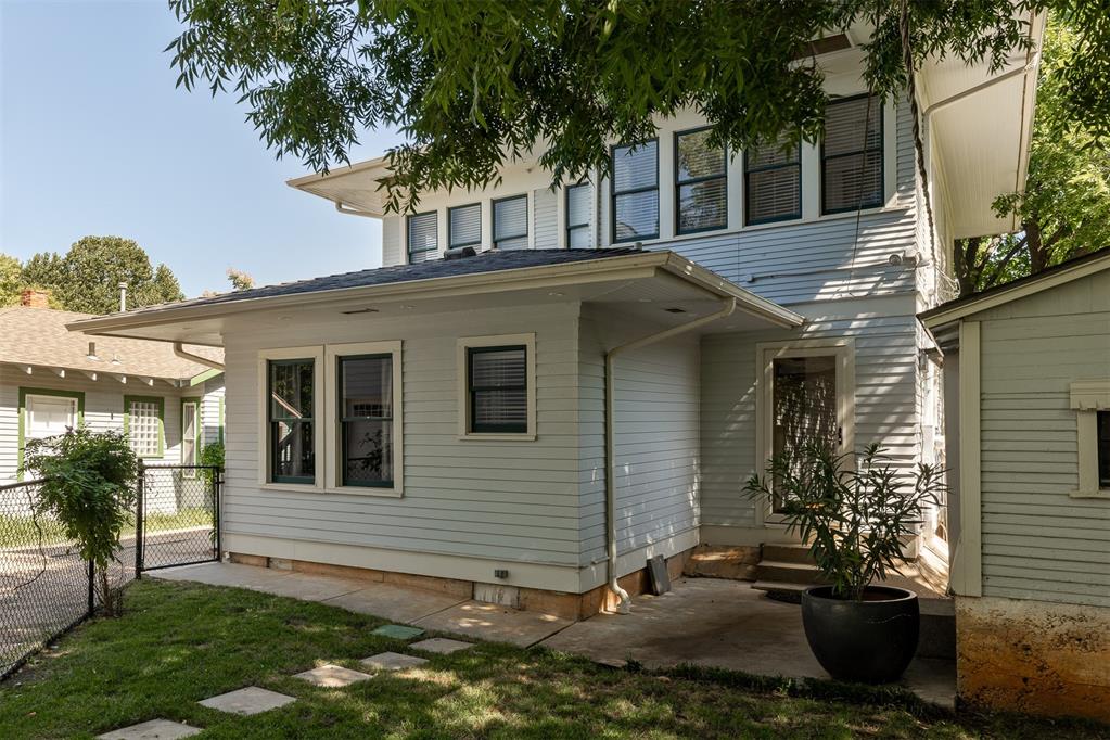 724 NW 21st Street