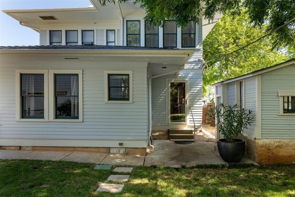 724 NW 21st Street