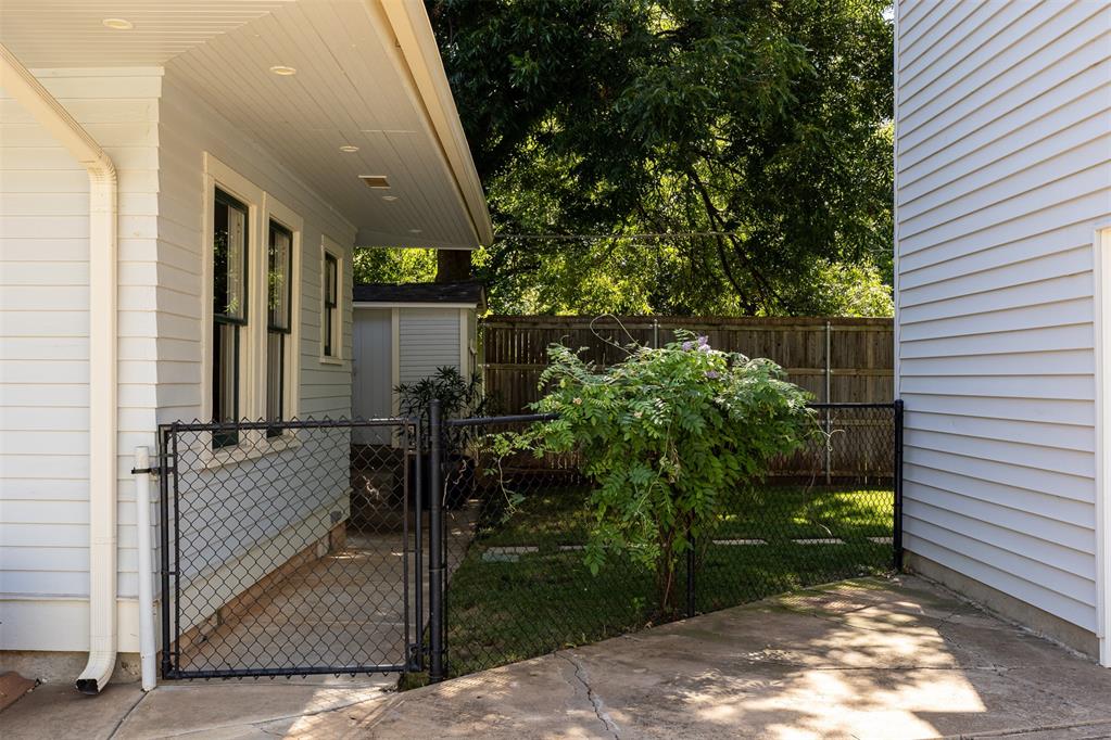 724 NW 21st Street