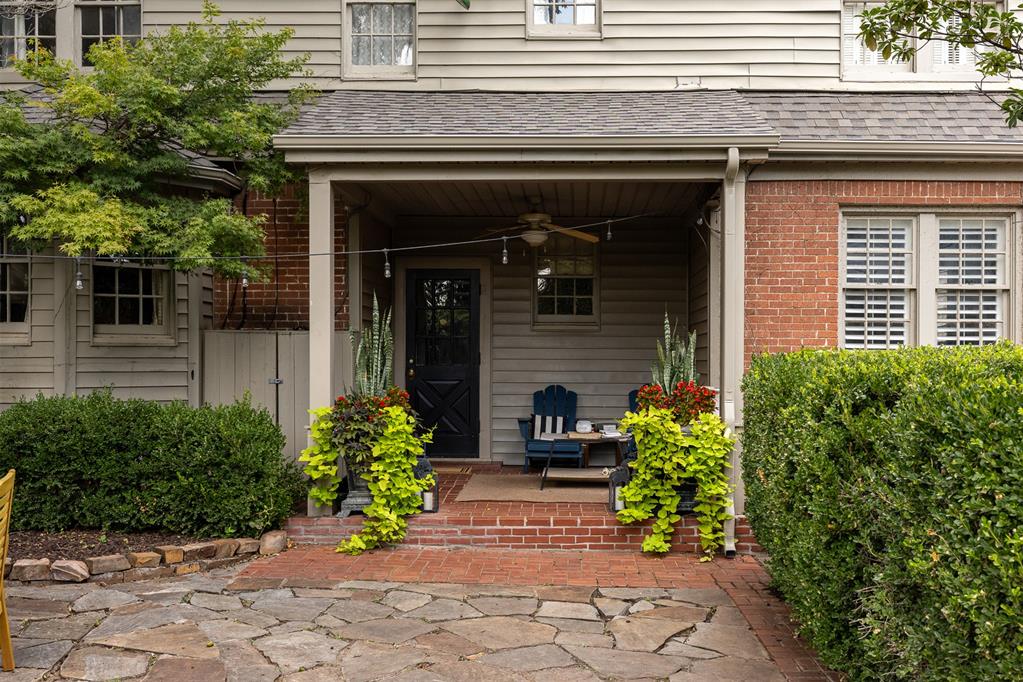 908 NW 39th Street