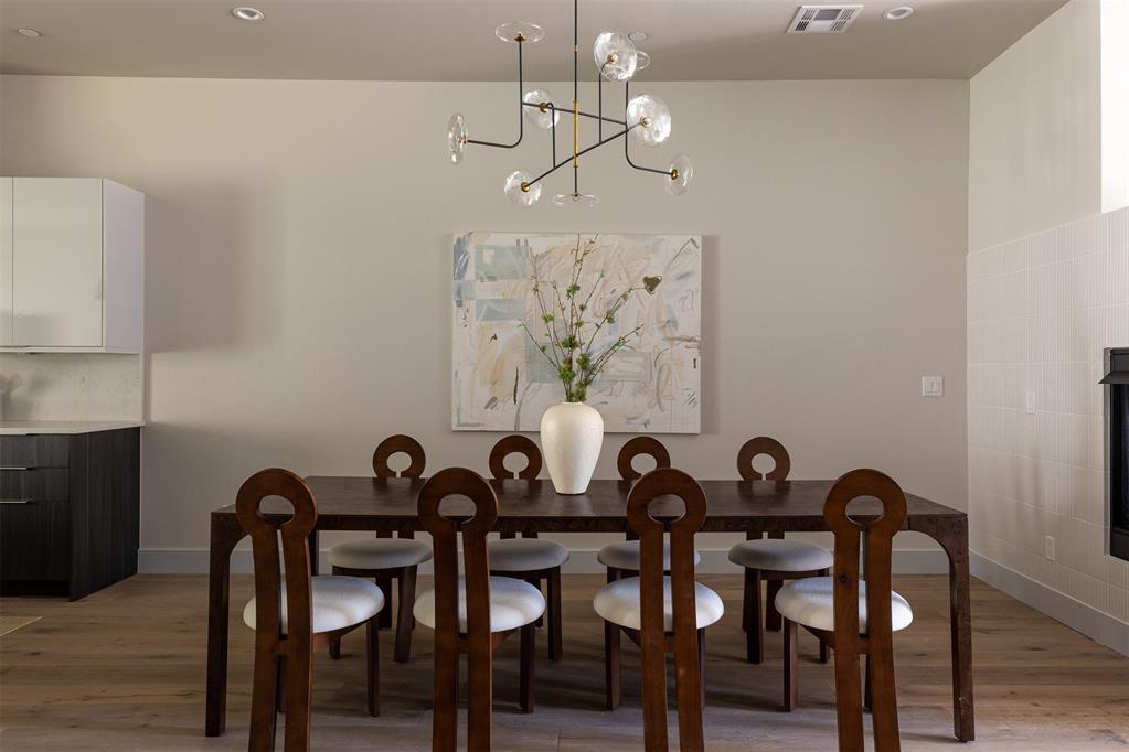 907 NW 9th Street Unit: B