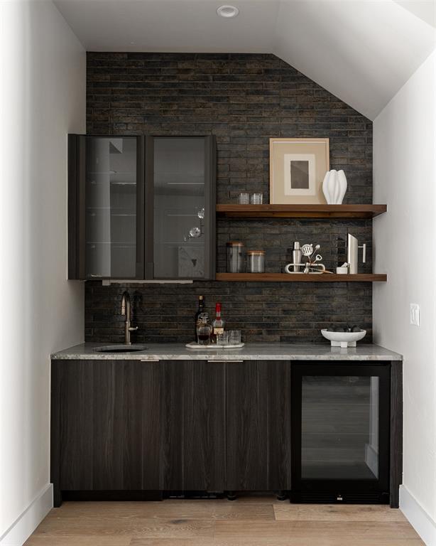 907 NW 9th Street Unit: B