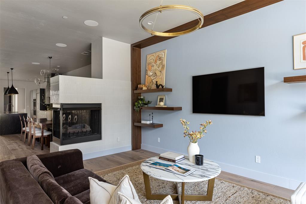 907 NW 9th Street Unit: B