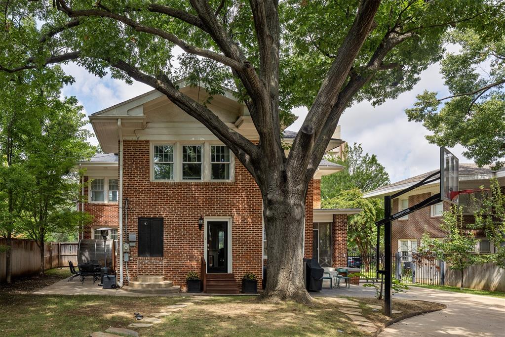 1216 NW 20th Street