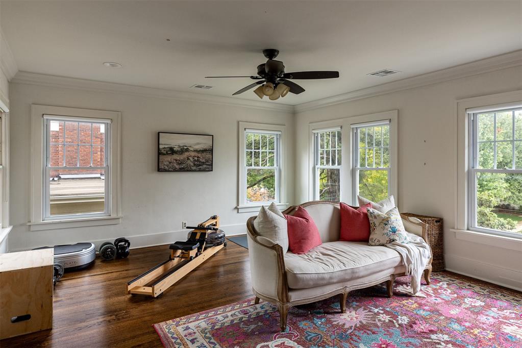 1216 NW 20th Street