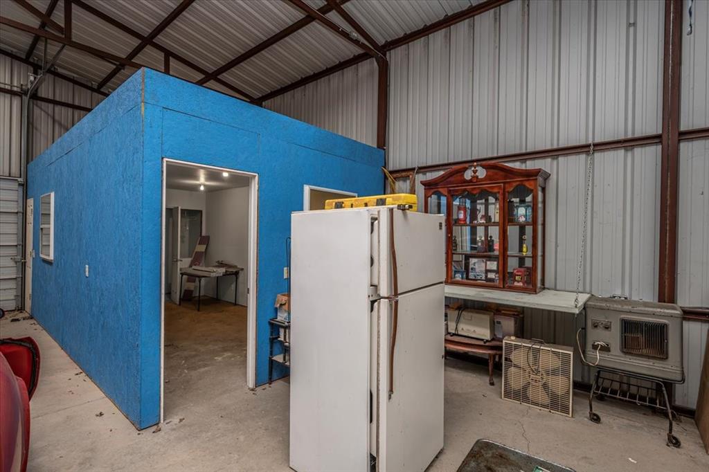 3709 Northwestern Drive