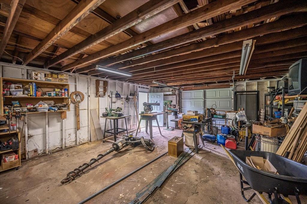 3709 Northwestern Drive