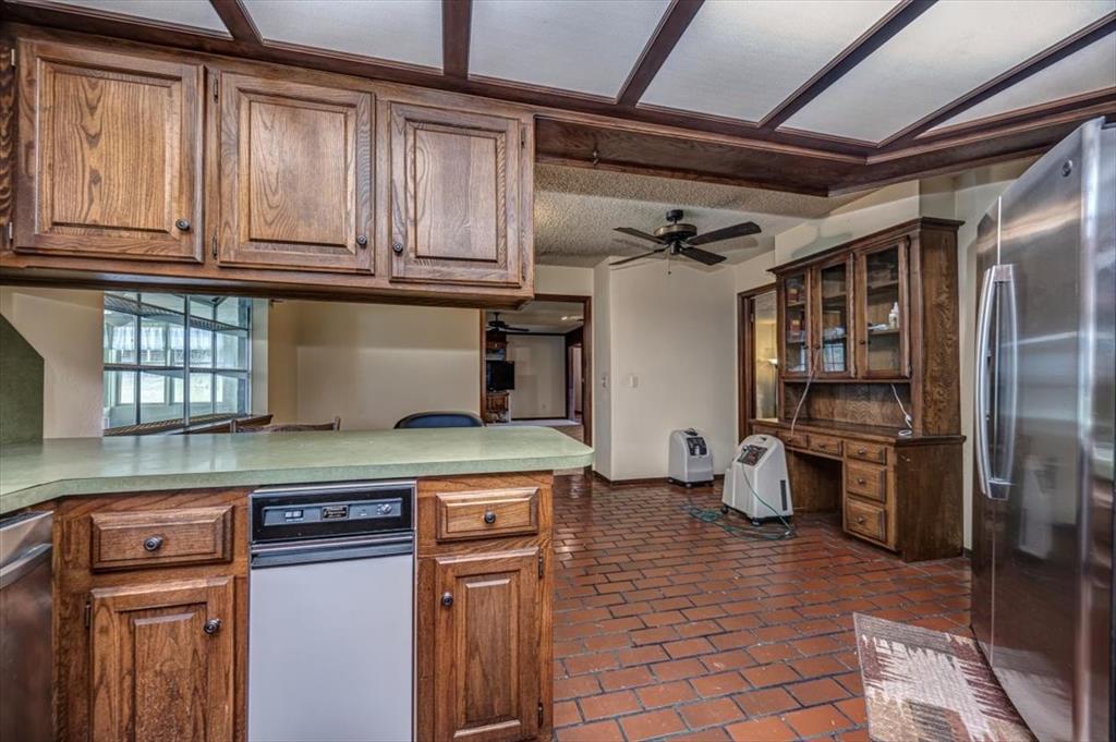 3709 Northwestern Drive