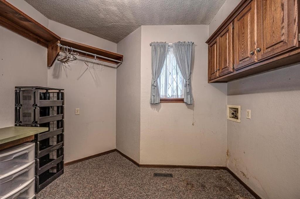 3709 Northwestern Drive