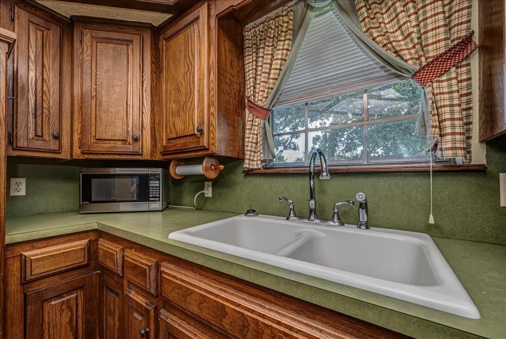 3709 Northwestern Drive