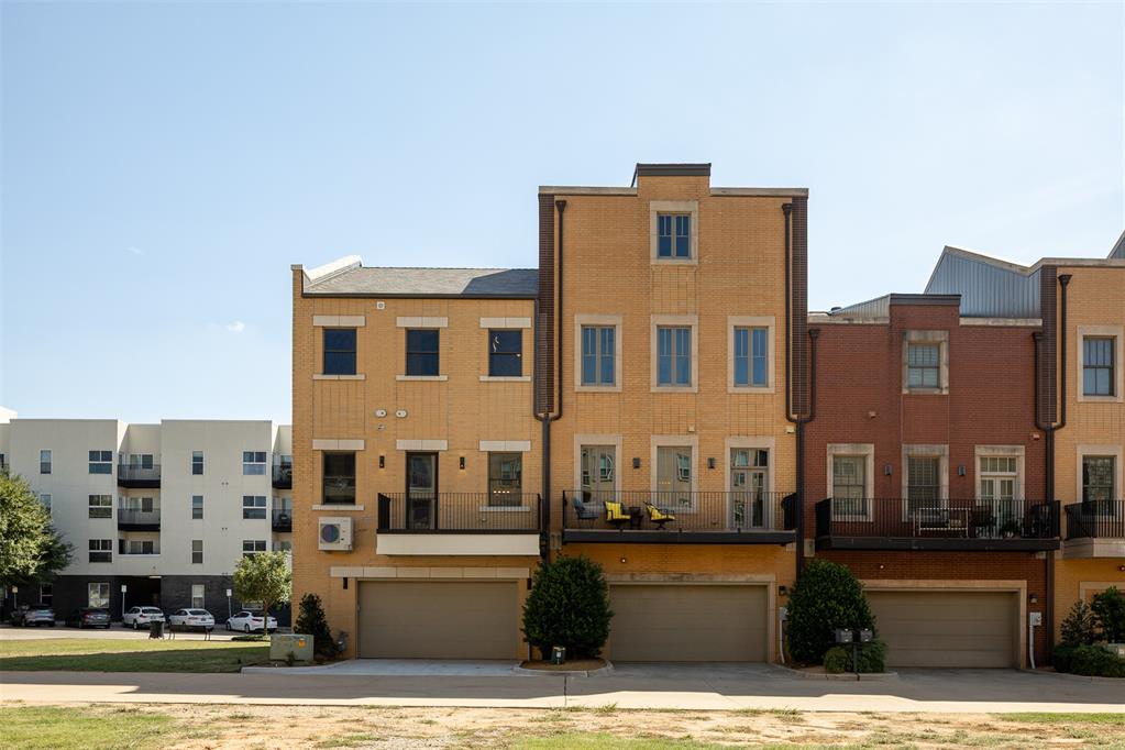 117 NE 3rd Street