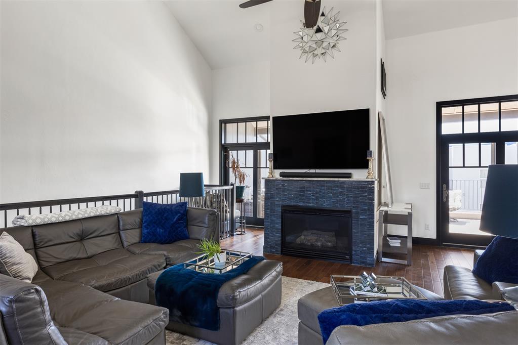 115 NE 3rd Street