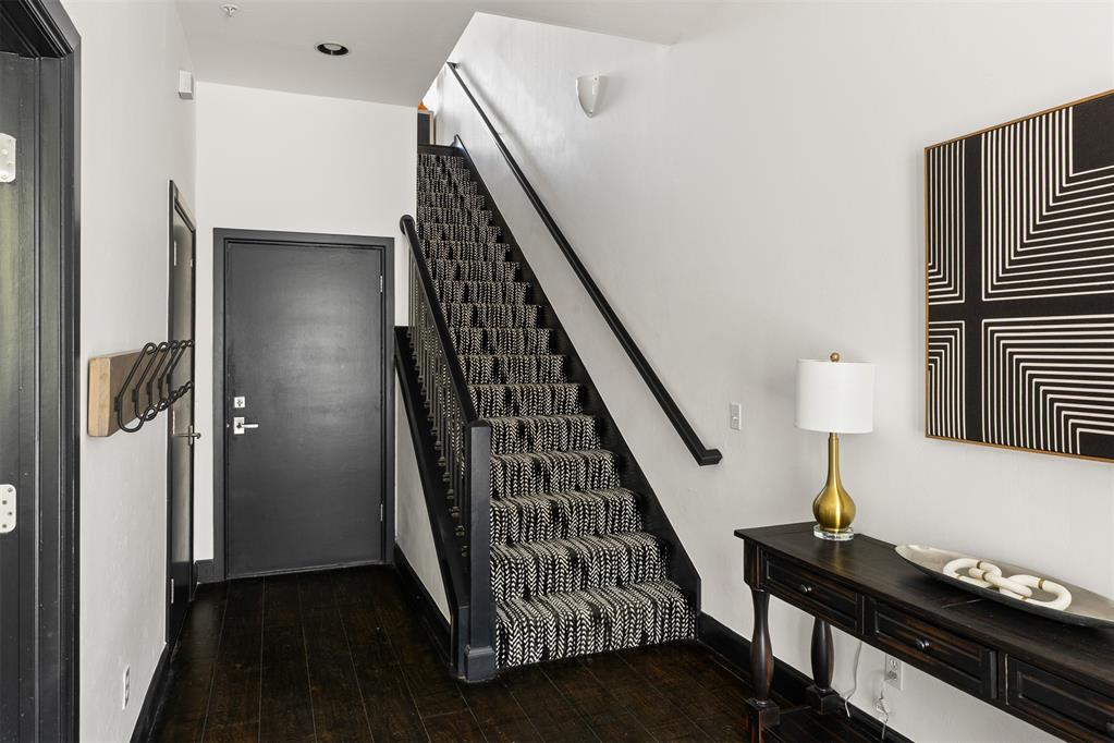 115 NE 3rd Street