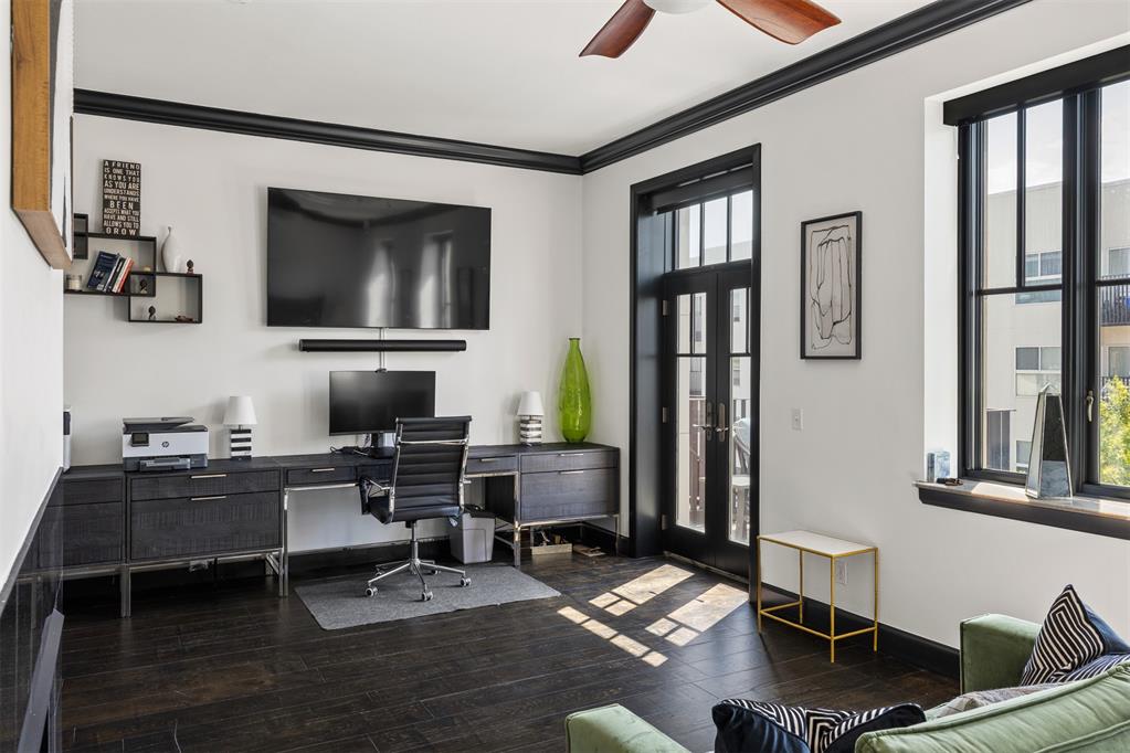 115 NE 3rd Street