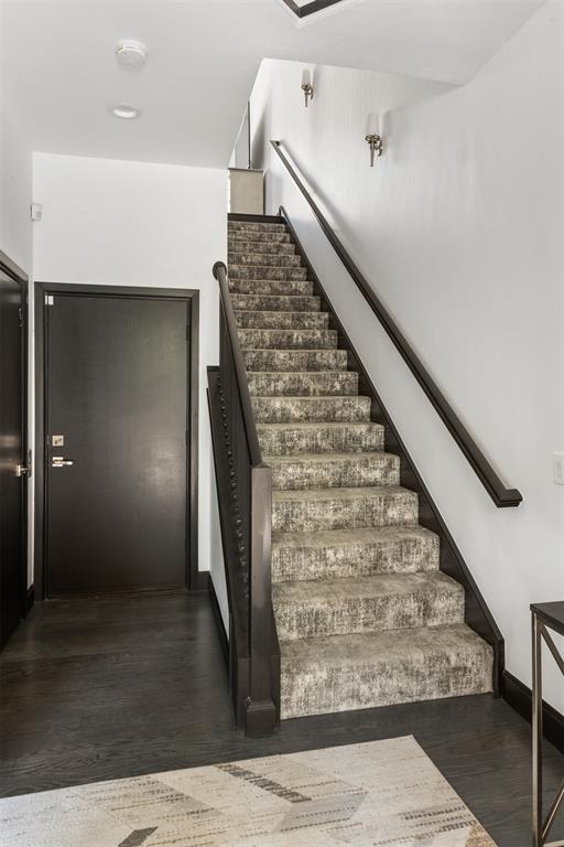 109 NE 3rd Street