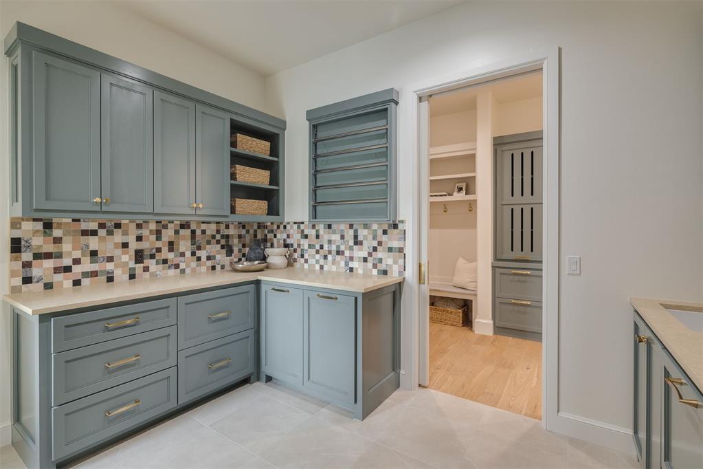 6120 NW 145th Street