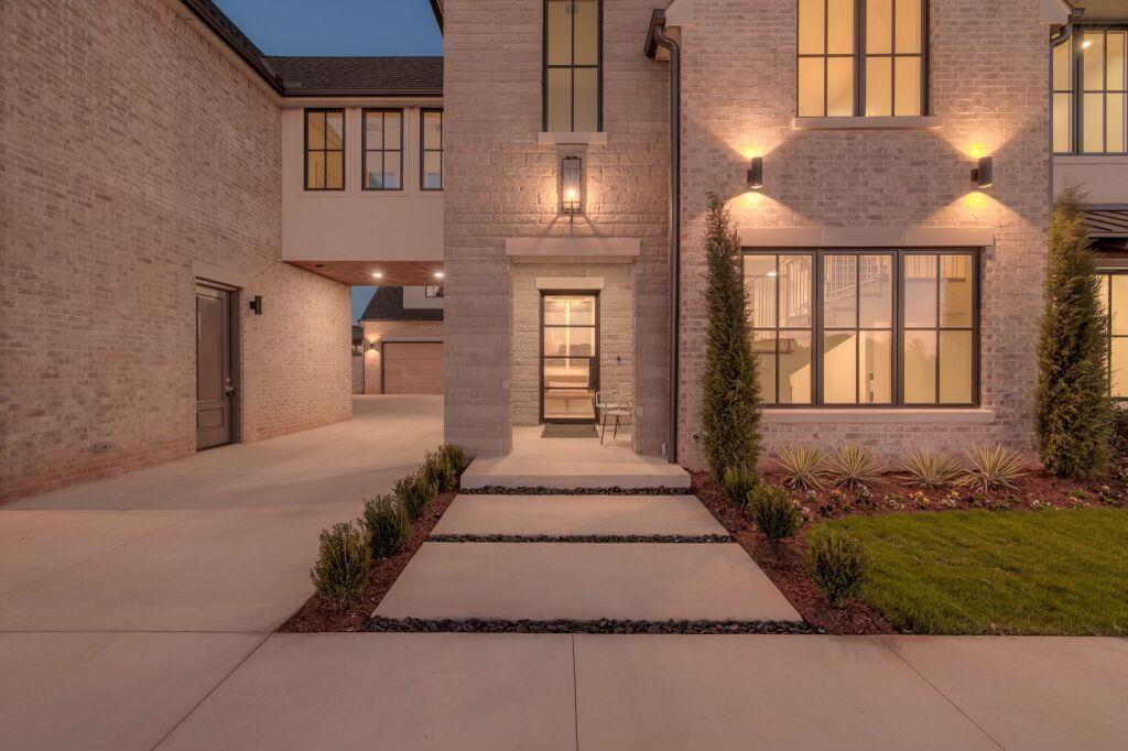 14700 Chamberry Drive