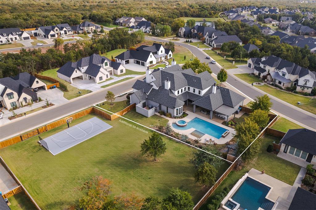 5001 Water Oak Way