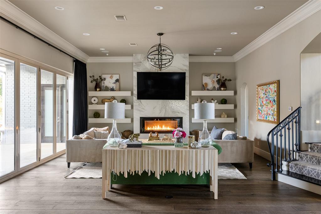 5001 Water Oak Way