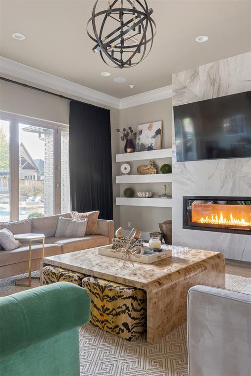 5001 Water Oak Way