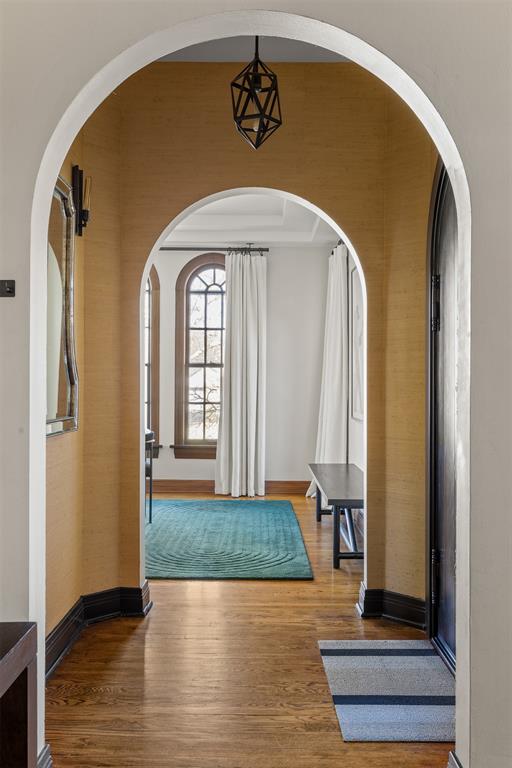 216 NW 33rd Street