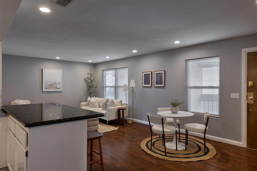 600 NW 4th Street Unit: 313N