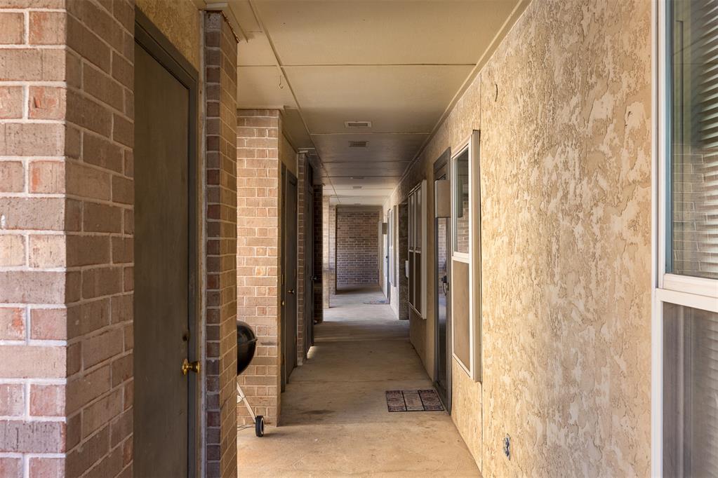 600 NW 4th Street Unit: 313N