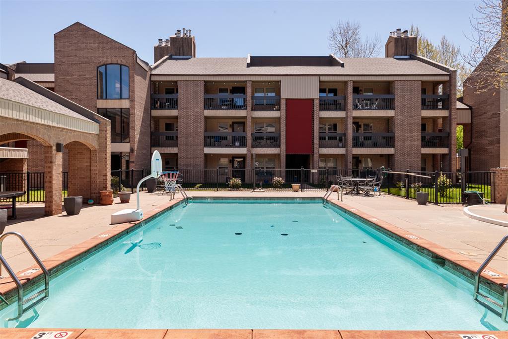 600 NW 4th Street Unit: 313N