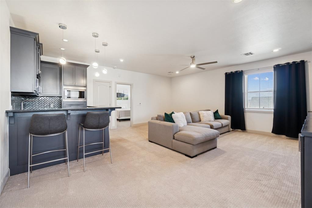 5100 Isle Bridge Court