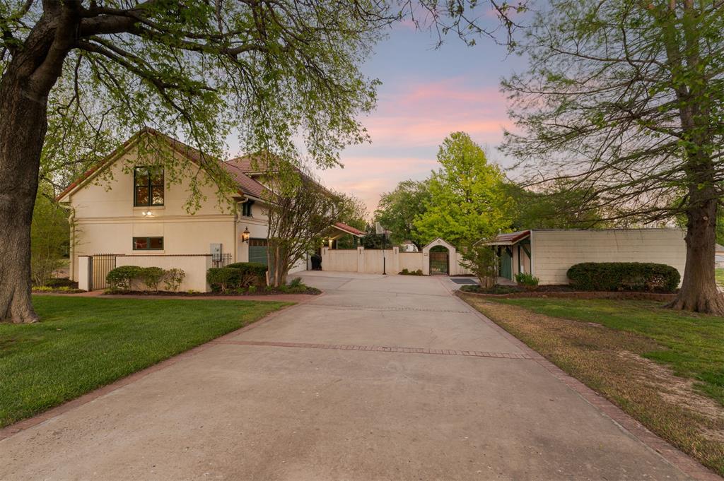 3740 NW 44 Street