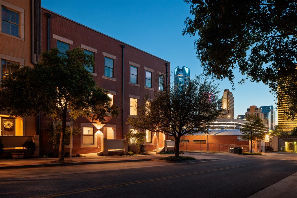 14 NE 3rd Street