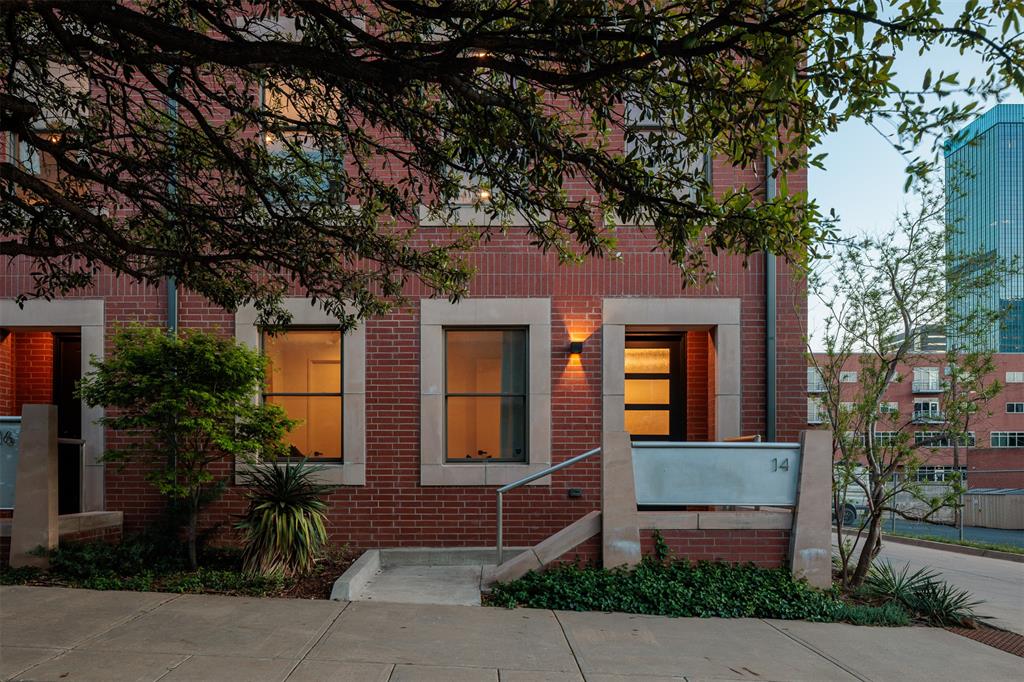 14 NE 3rd Street