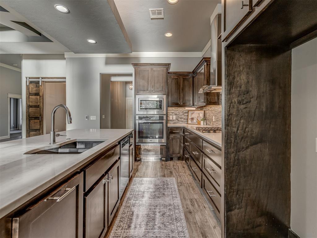 12805 Ponderosa Boulevard