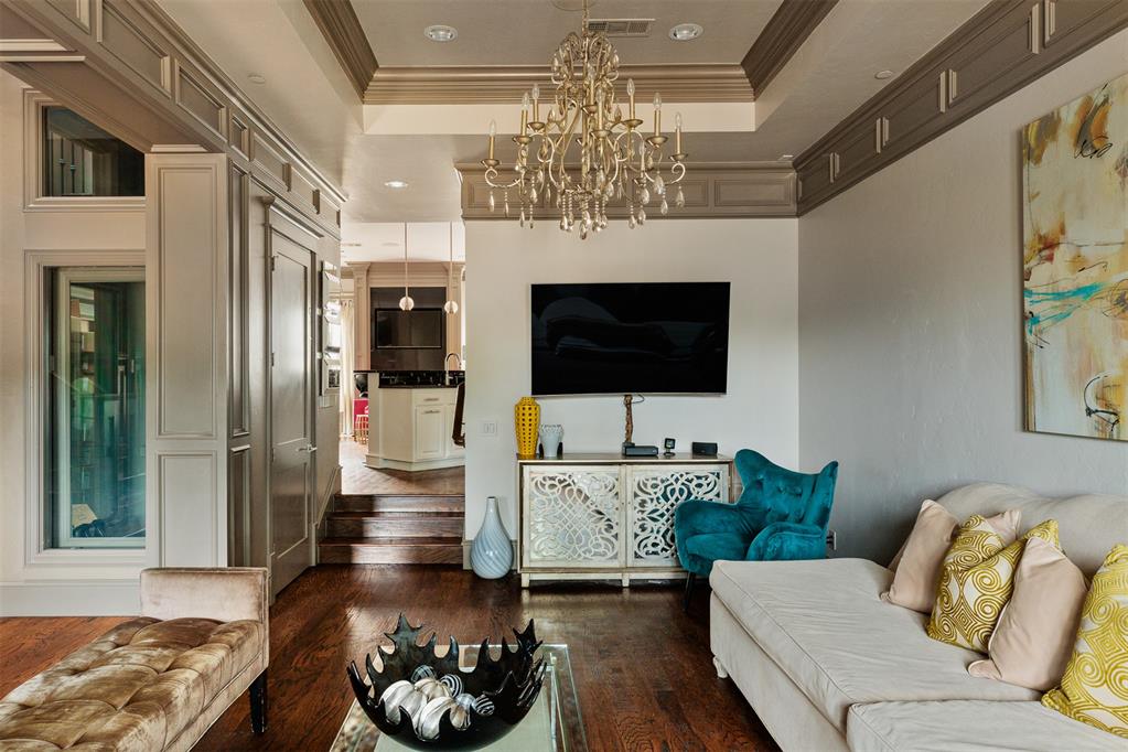 422 NE 2nd Street