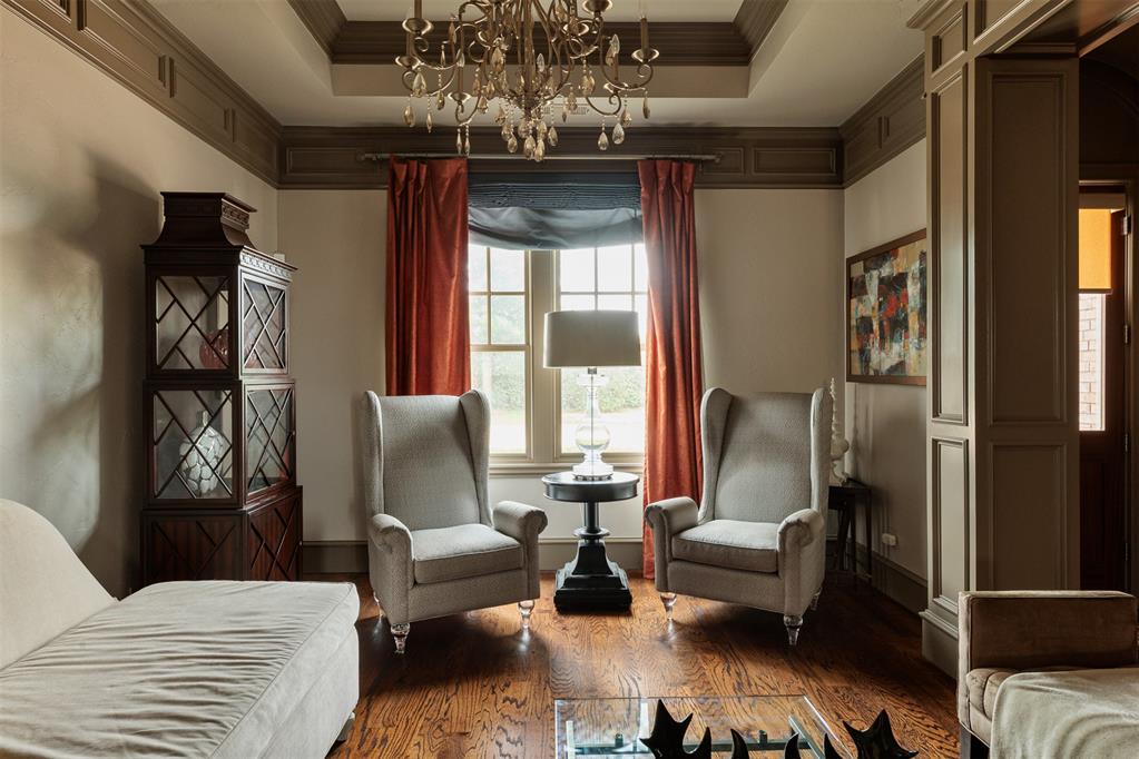 422 NE 2nd Street
