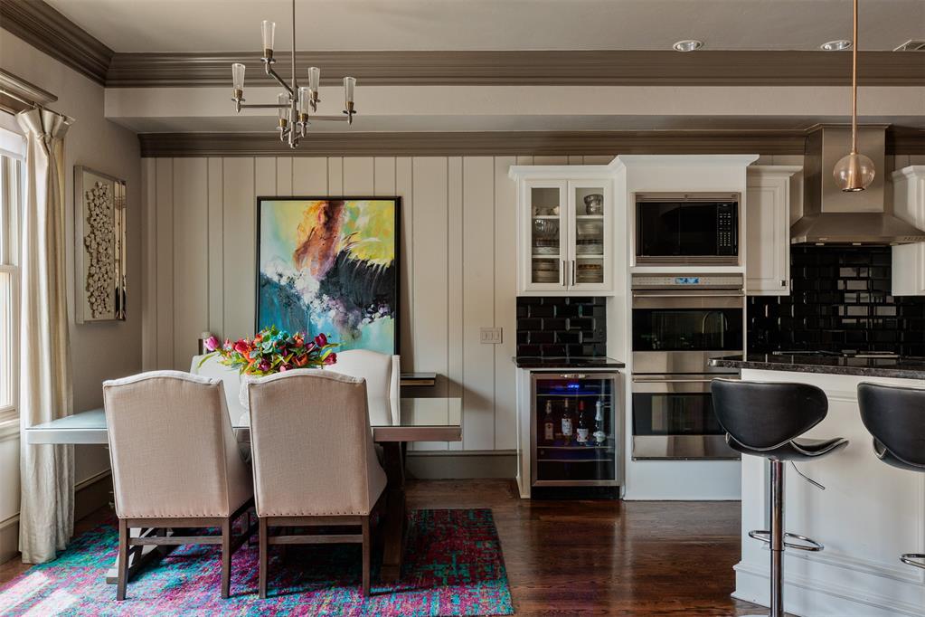 422 NE 2nd Street