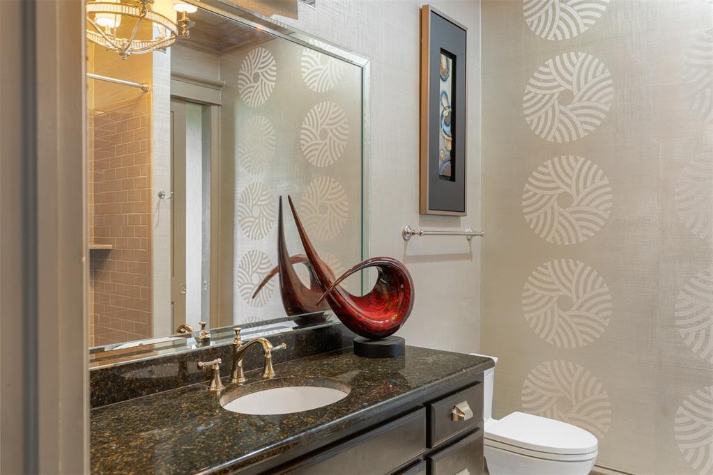 422 NE 2nd Street