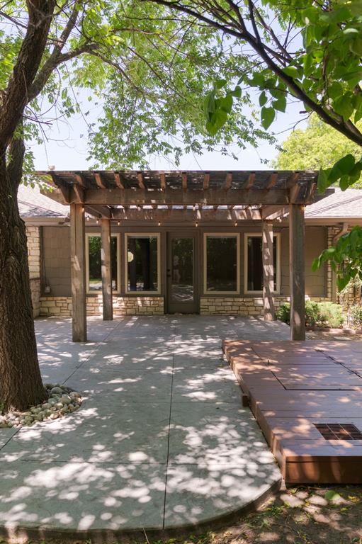 2948 Kerry Lane