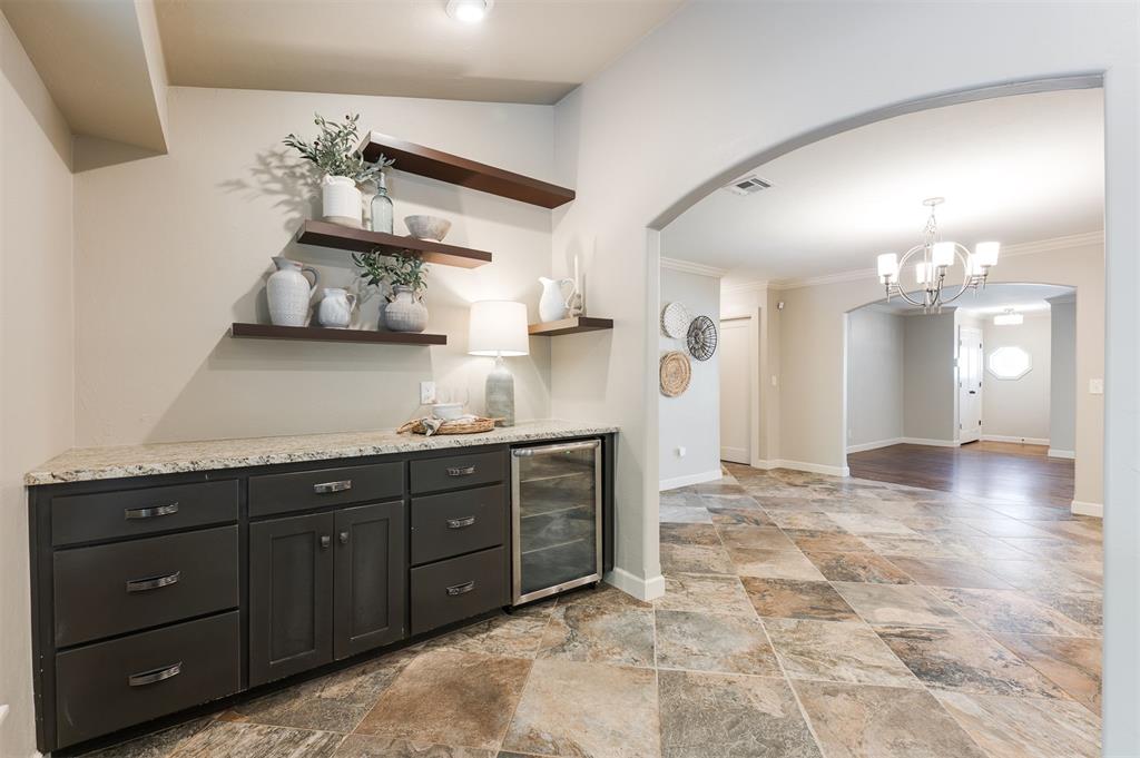 2948 Kerry Lane