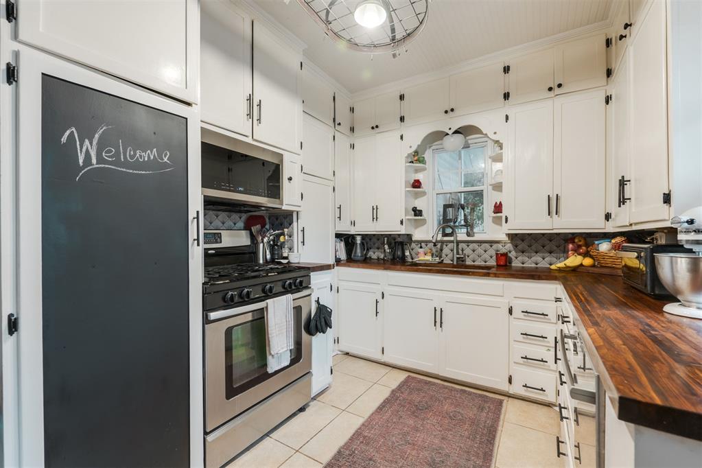 1619 NW 32nd Street