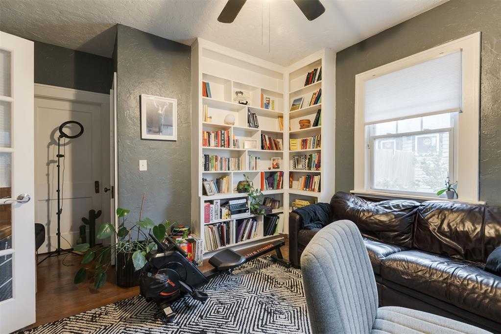 1619 NW 32nd Street